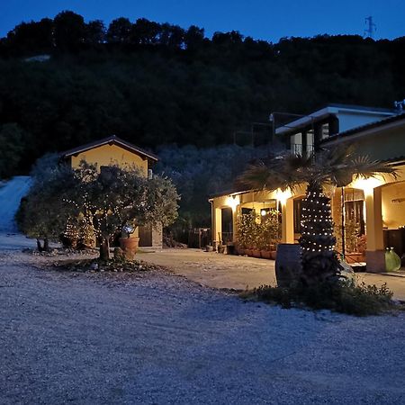 La Dolce Vallata Montefiore dell'Aso Bagian luar foto